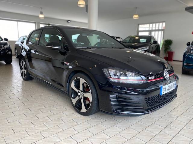 Volkswagen Golf VII 2.0 TSI 230 BVM6 GTI Performance BMT